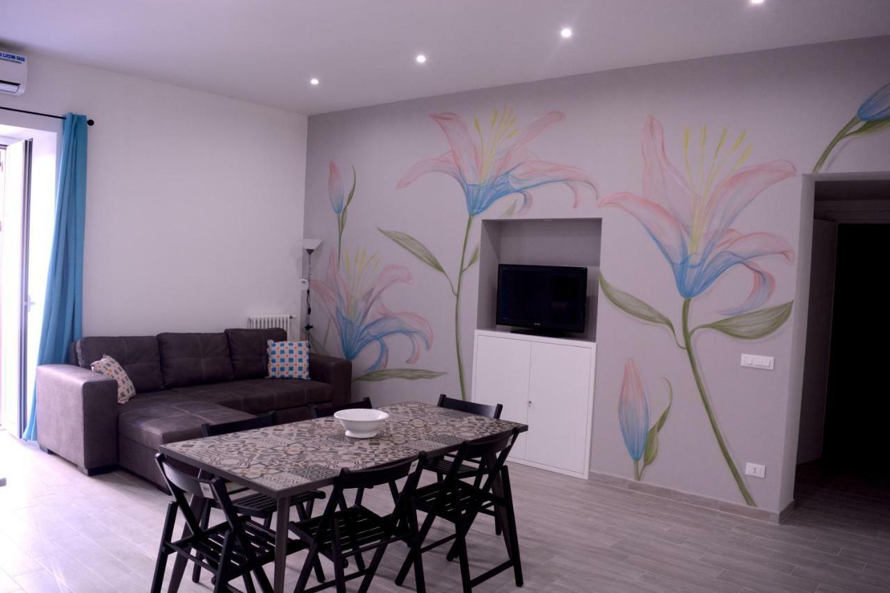 Casa Dei Lylium Apartment ปาแลร์โม ภายนอก รูปภาพ